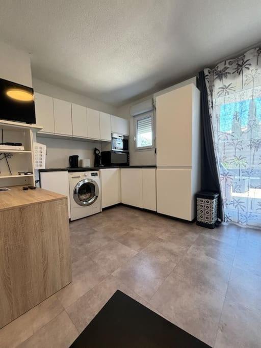 Appartement Terrasse Et Piscine Montpellier Exteriér fotografie
